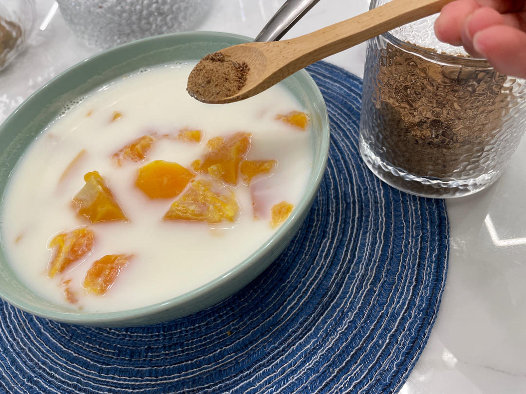 鲜奶炖木瓜