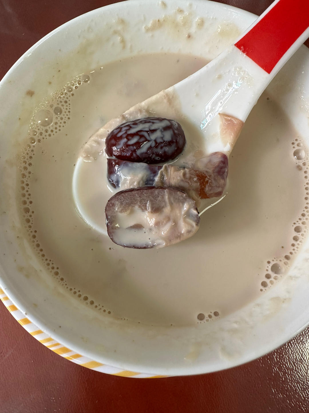 今日茶饮分享｜红枣牛奶茶🍵