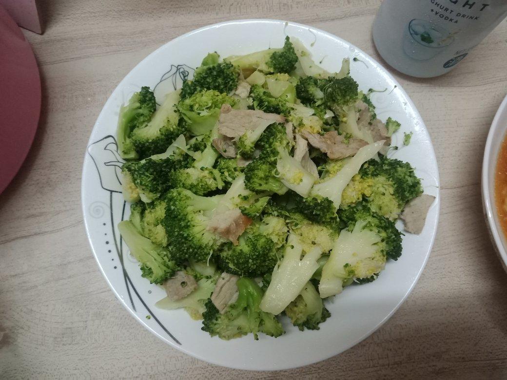 西兰花炒肉