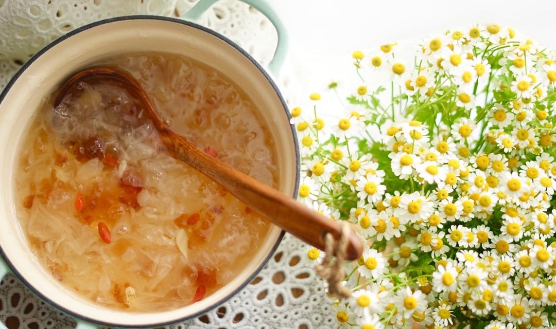 【1-2月北鼎蒸炖锅食谱】紫薯银耳莲子羹