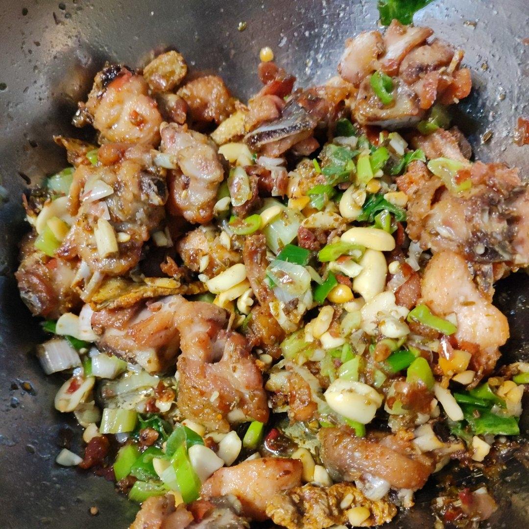 香酥怪味鸡（葱香鸡）