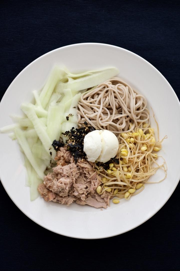 （减脂餐260大卡）酸甜开胃『金枪鱼荞麦凉面』