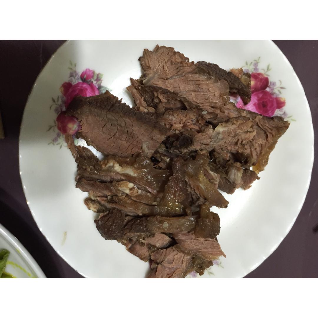懒人版卤牛肉