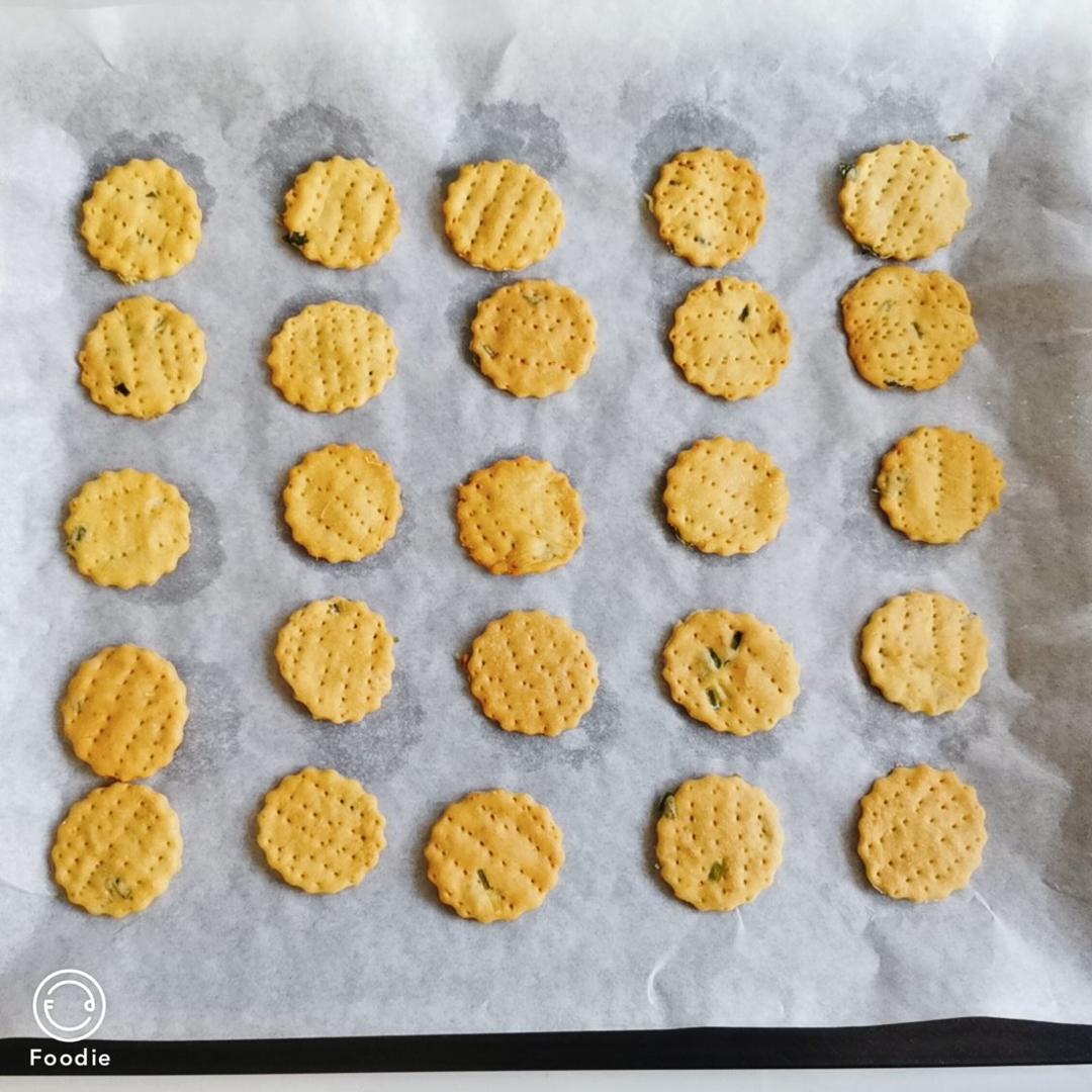咸味点心之葱香苏打饼干