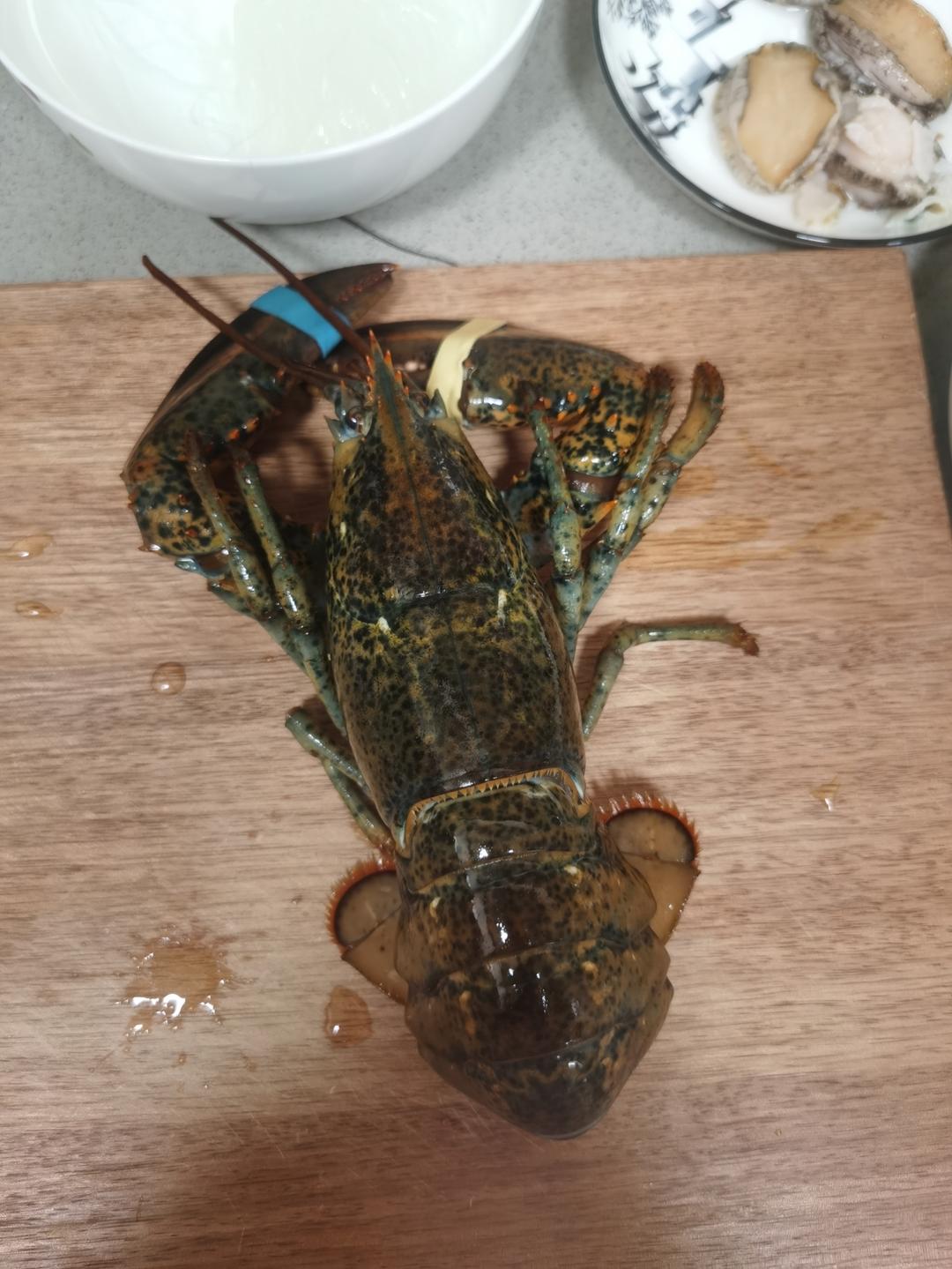 蒜蓉粉丝蒸龙虾（小青龙）