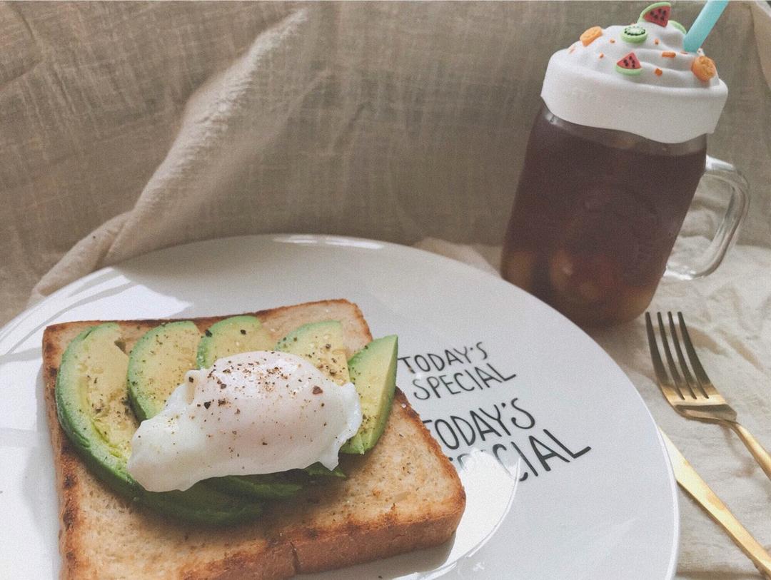 夏日特飲「荔枝冰紅茶」