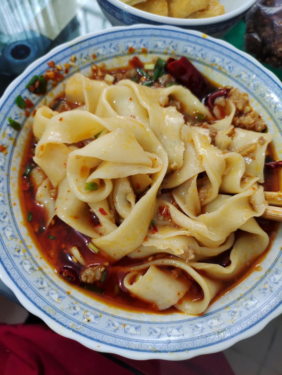 妈妈做了几十年的河南烩面片的制作过程，三揉三醒，筋道不断