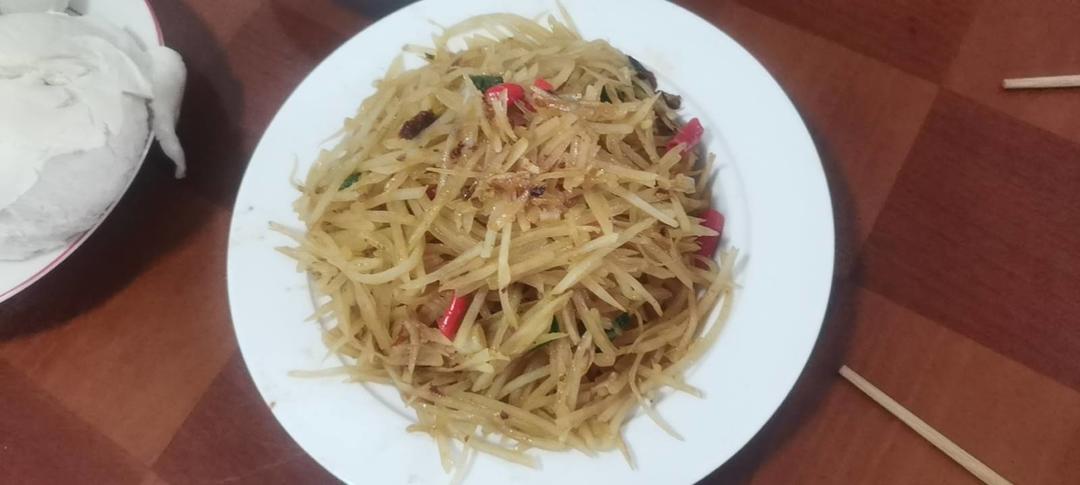 酸辣土豆丝的家常做法 超级下饭