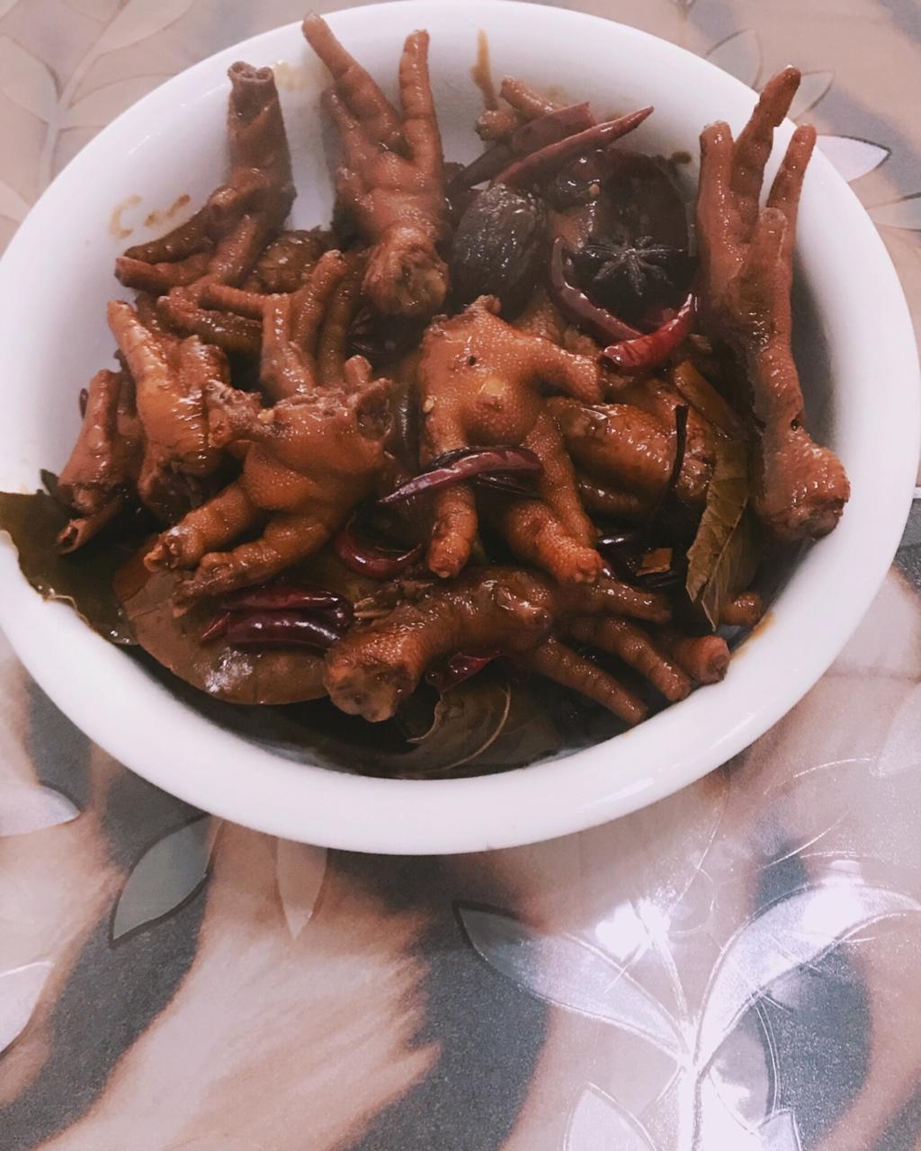香辣卤鸡爪