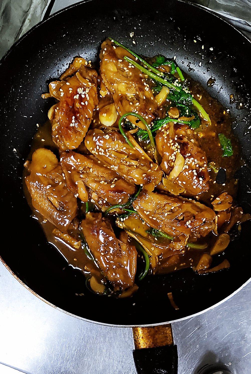 蜜汁鸡翅/蒜香蜜翅