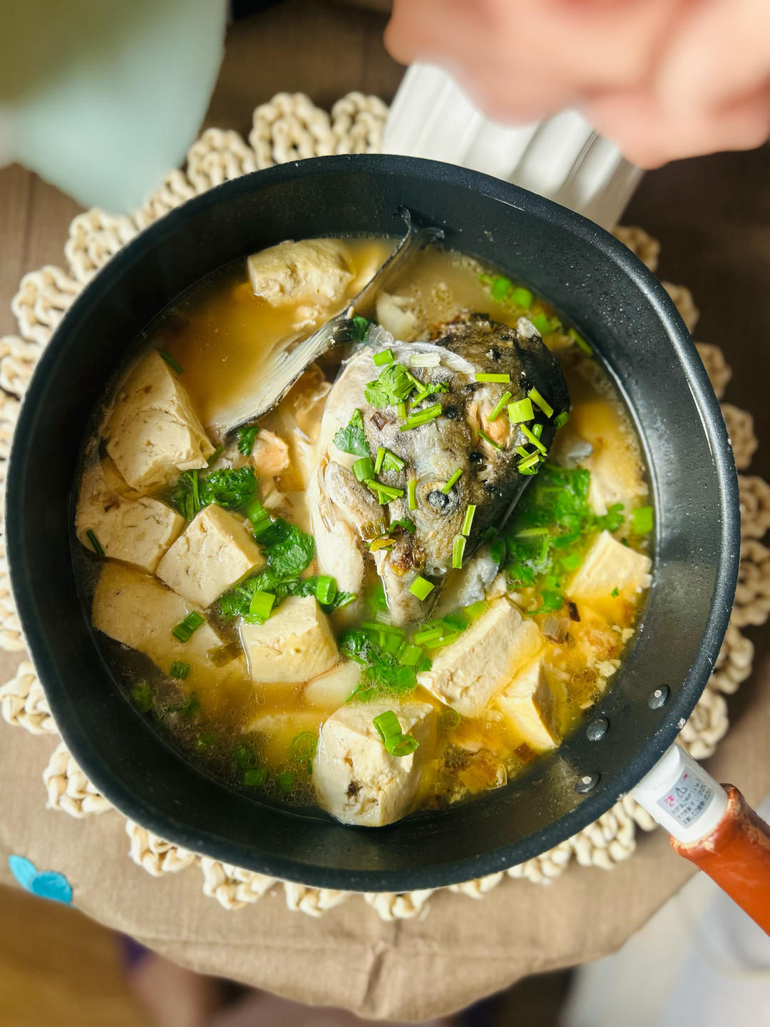 三文鱼头炖豆腐（低脂减肥补脑解馋😋）