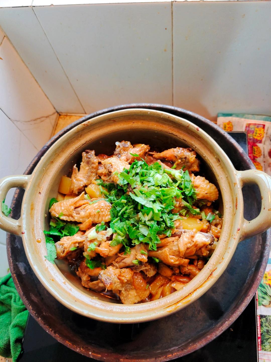 👏追剧下饭菜土豆鸡翅煲🙊一口气三碗饭