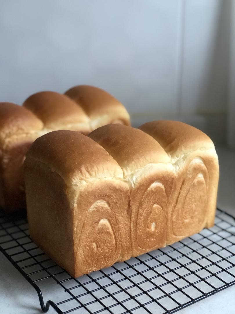 好吃到犯规的网红「生吐司」