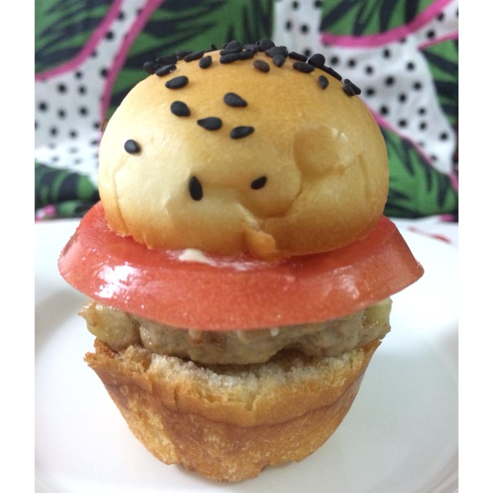 肯德基早餐汉堡轻松在家做 ---『玉米鸡肉汉堡包』