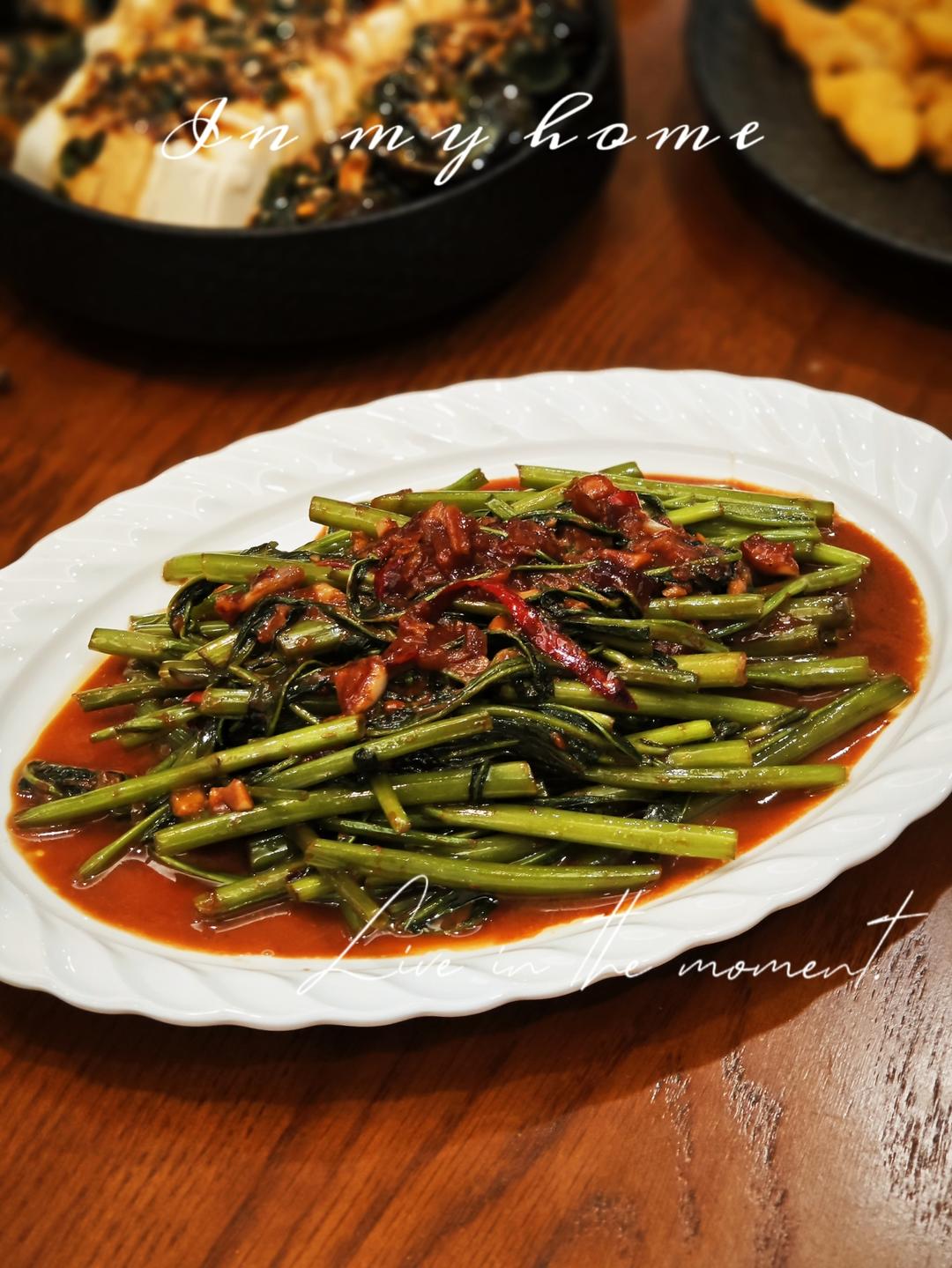 广东大排档风味椒丝腐乳炒空心菜