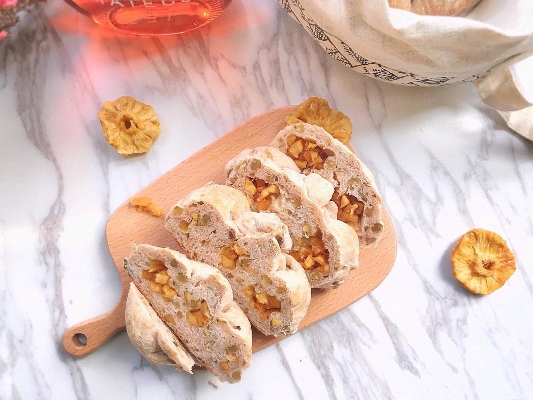 红酒凤梨软欧包的做法