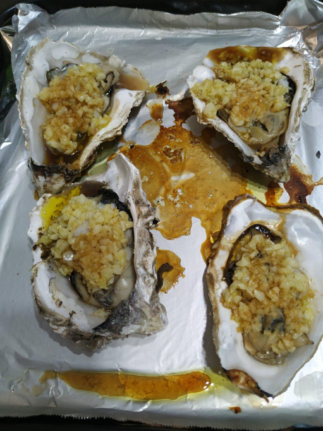 蒜蓉烤生蚝（烤箱版首发）