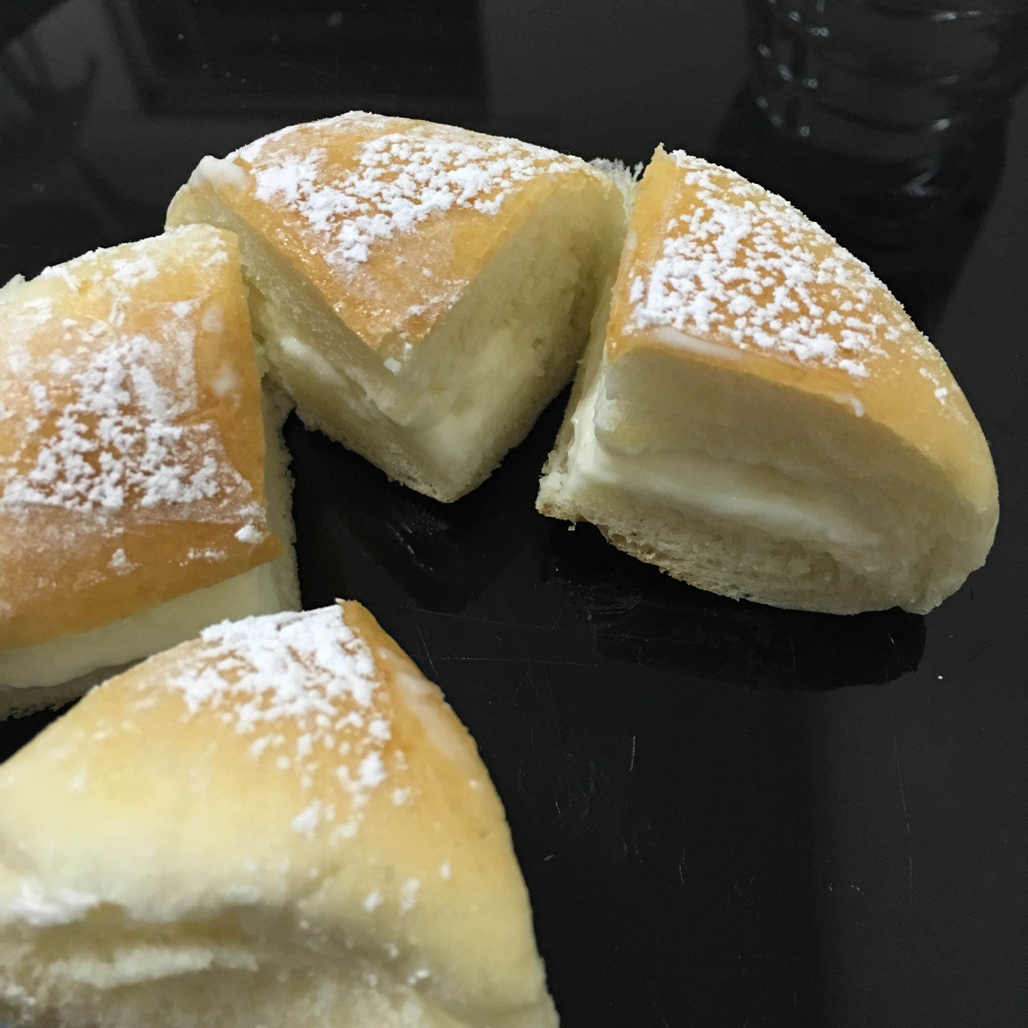 火遍朋友圈的～乳酪包