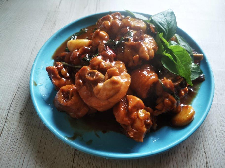 台式三杯鸡