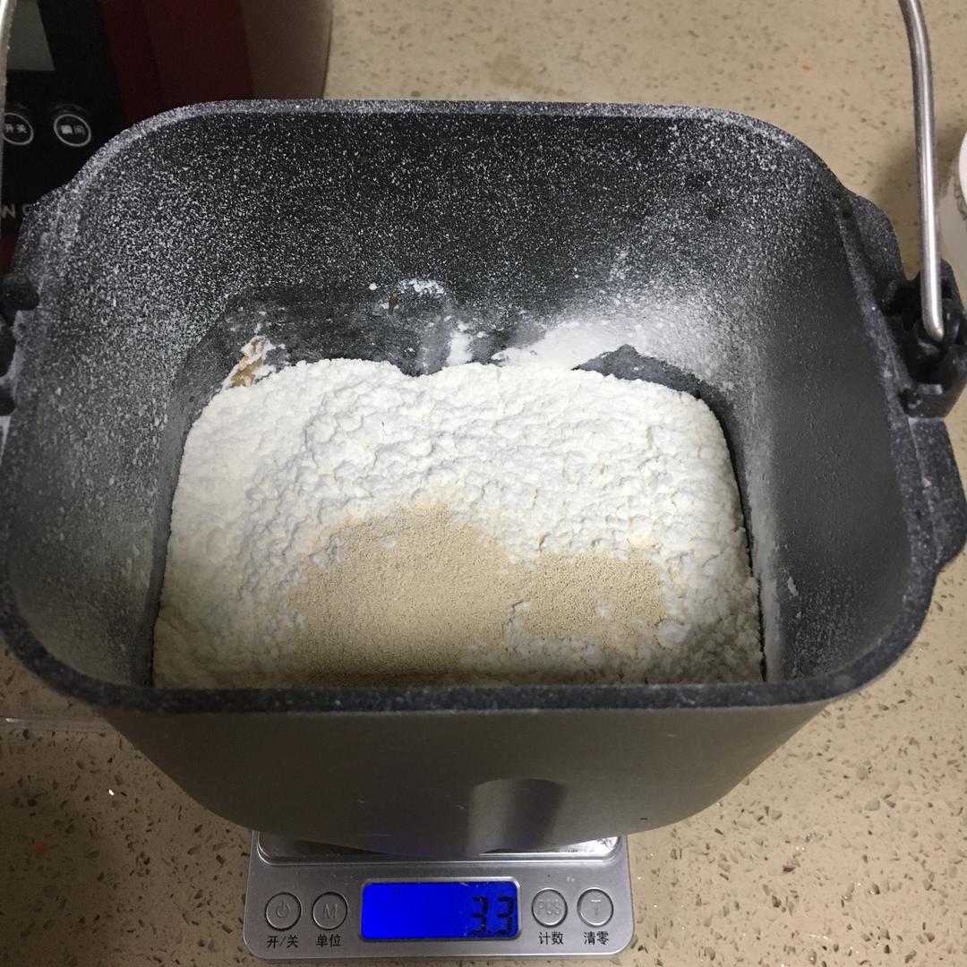 纯奶手撕吐司的做法 步骤1