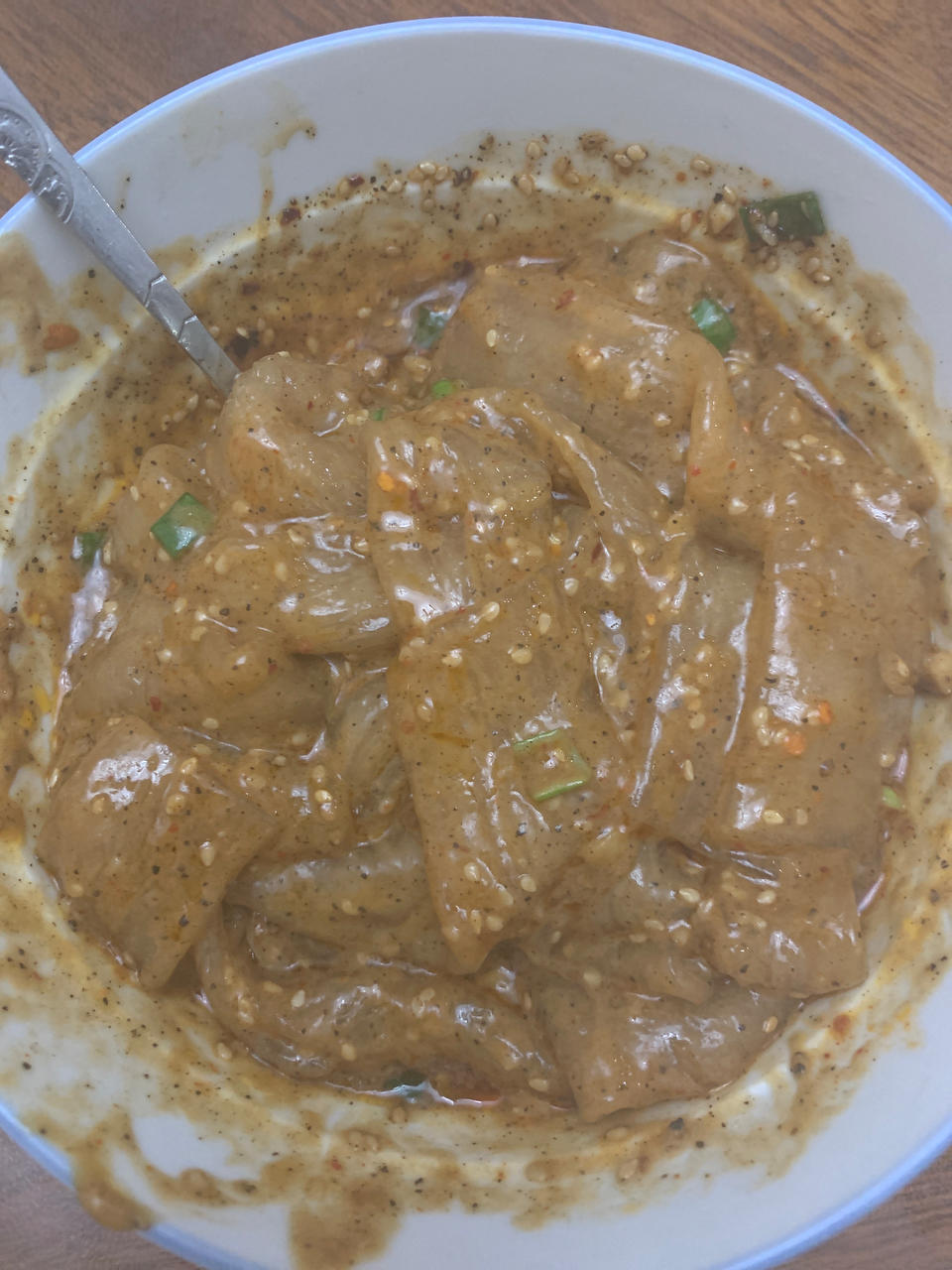 秒杀小夜市的麻酱流汁宽粉