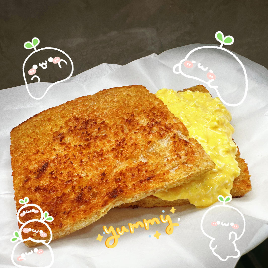 黄油吐司鸡蛋酱三文治