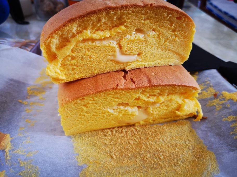 堪比柯基屁股
爆浆芝士🧀古早蛋糕