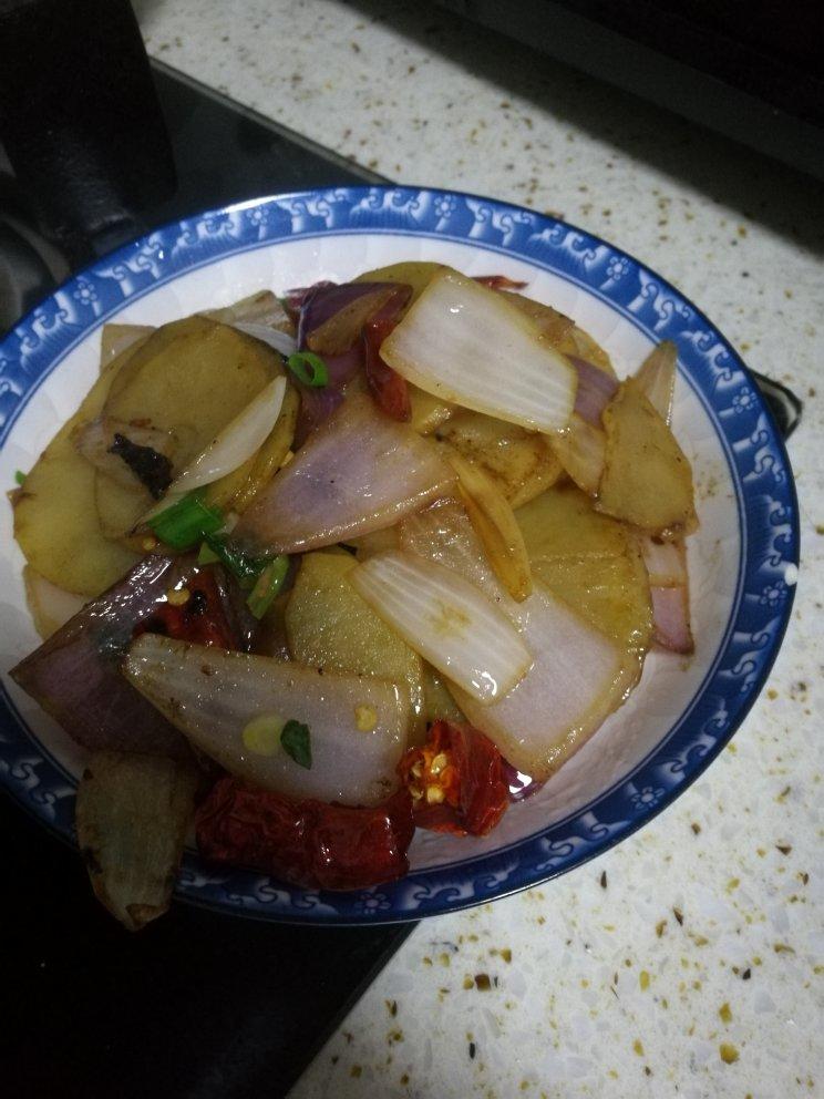 孜然洋葱土豆片