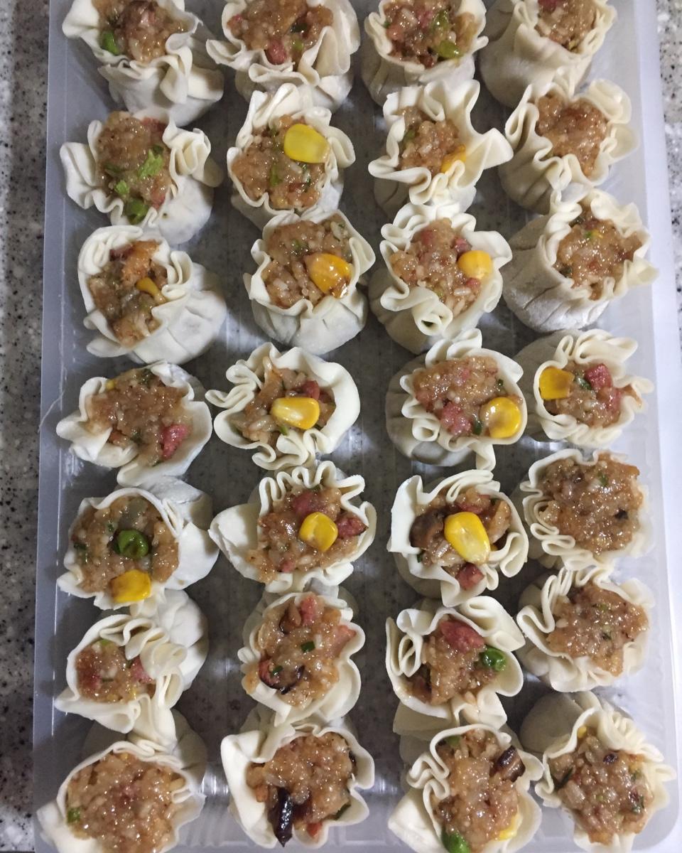 饺子皮咸蛋黄烧麦