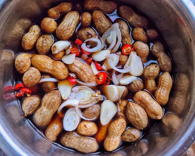 下酒菜，煮花生㊙️独家卤料，太好吃的做法