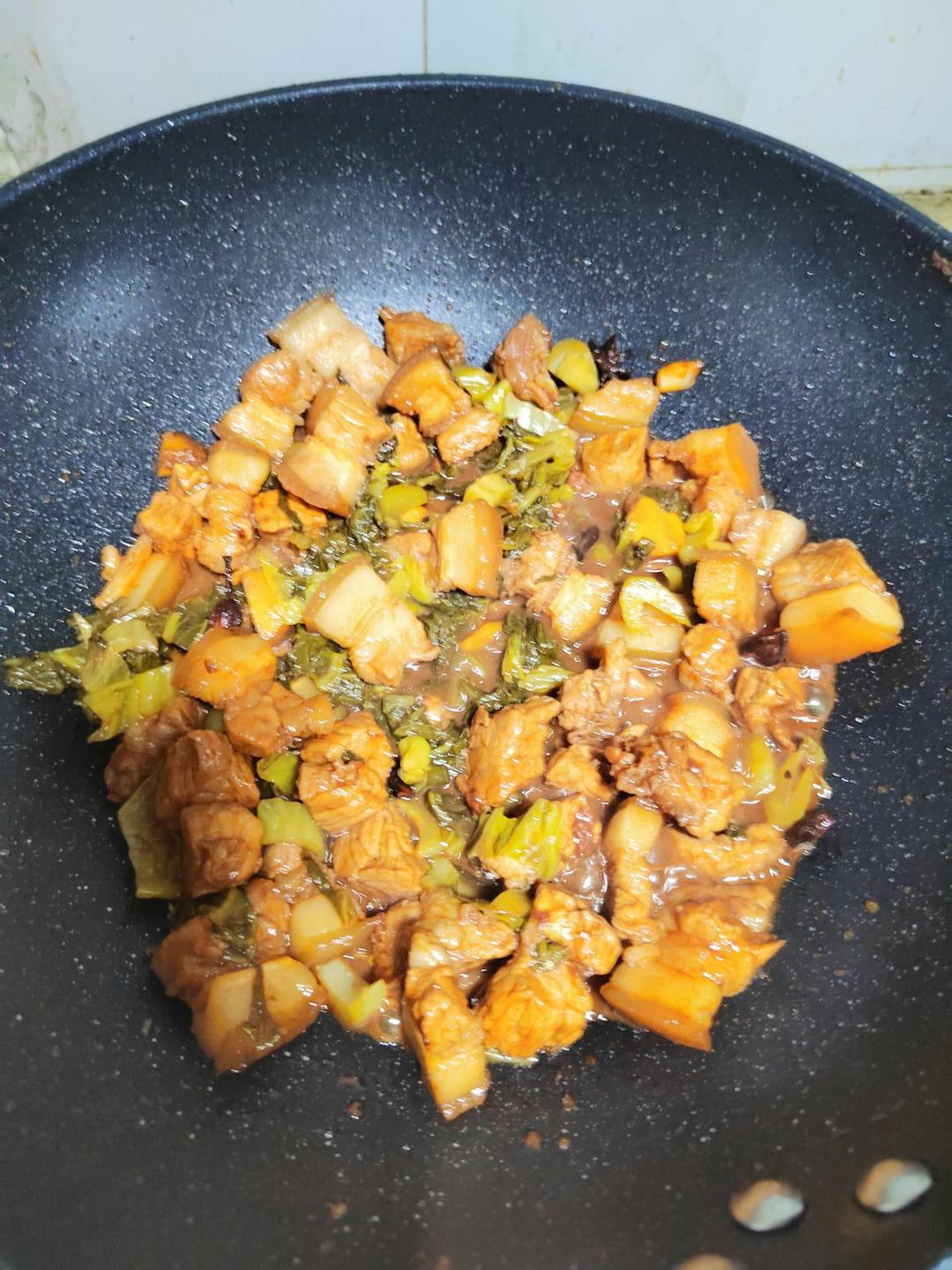 客家咸菜焖猪肉