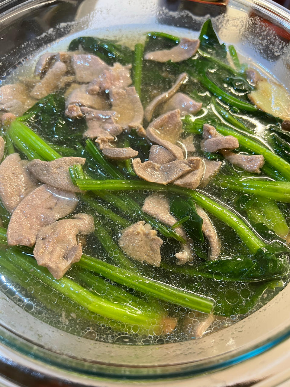 菠菜猪肝汤（猪肝嫩滑汤清澈）