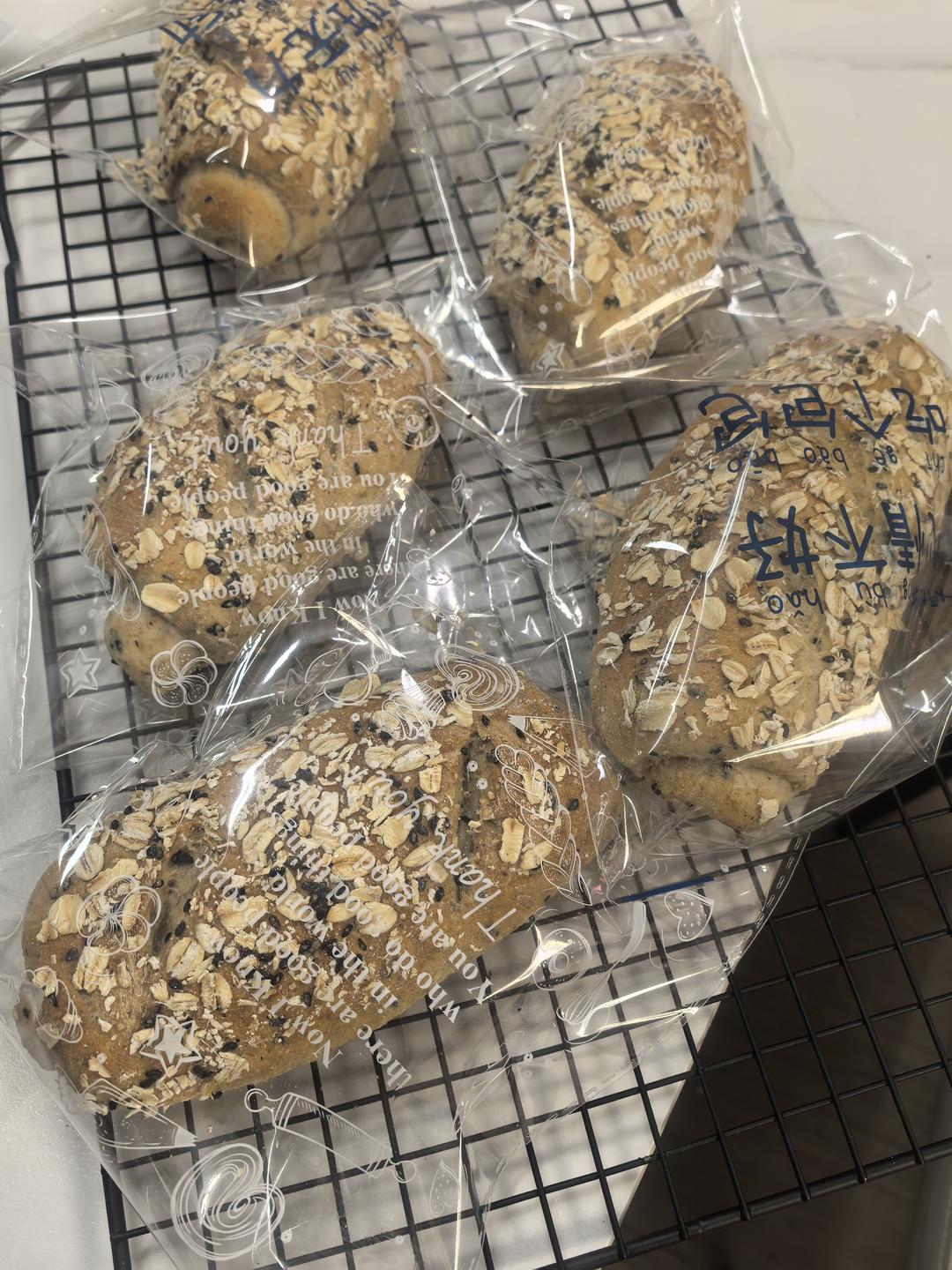 赛百味面包胚--蜂蜜燕麦面包 50%全麦 山寨版