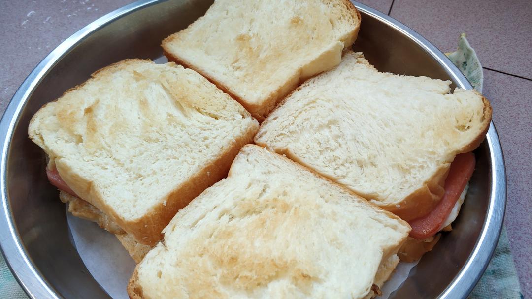 爆浆芝士火腿三明治（平底锅版）