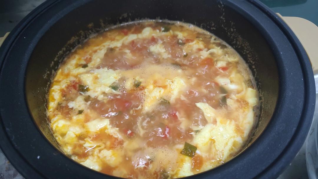 【跟我做不会错】简单又好喝的西红柿鸡蛋汤，家常又营养哦