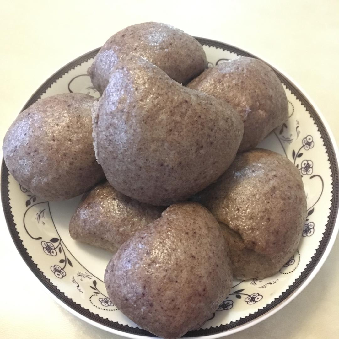 黑麦馒头