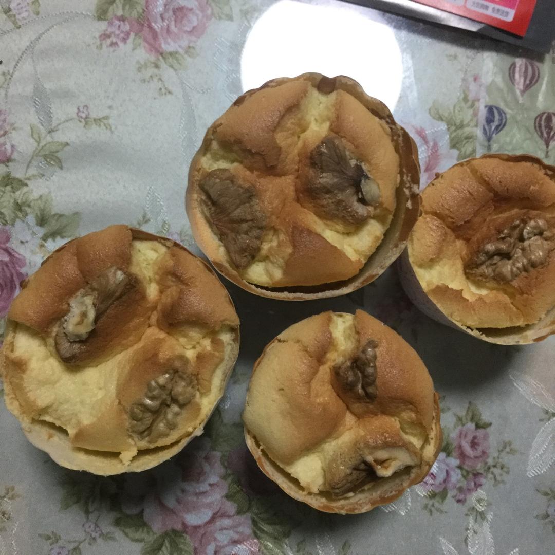 棉花纸杯蛋糕