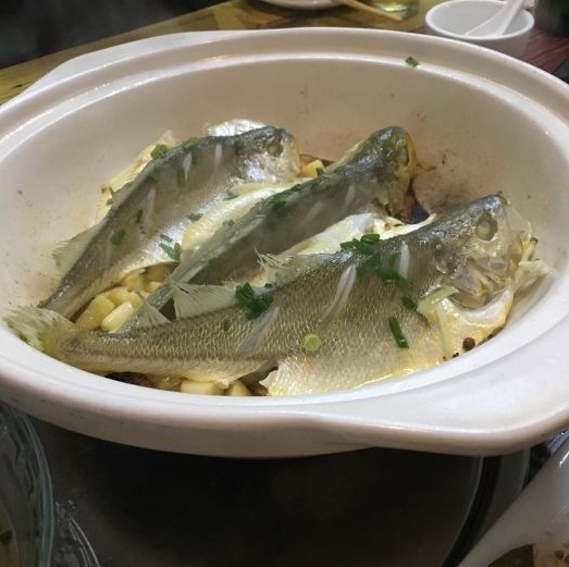 砂锅焗小黄鱼的做法