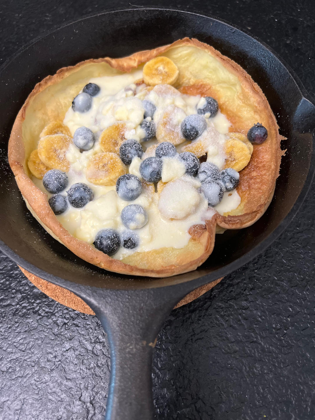 蓝莓香蕉芝士Dutch Baby