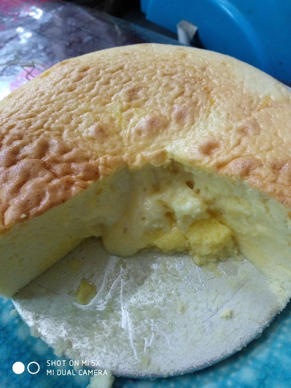 芝士爆浆流心半熟蛋糕