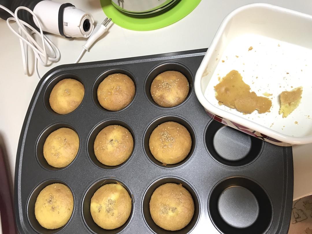 非常简单的老式蜂蜜蛋糕