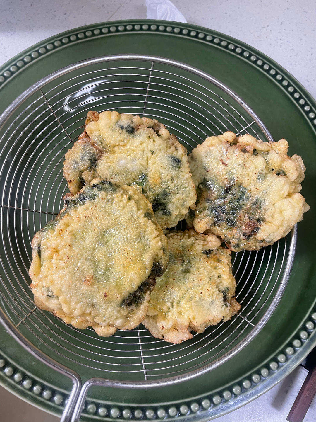 潍坊名吃：菠菜肉饼
