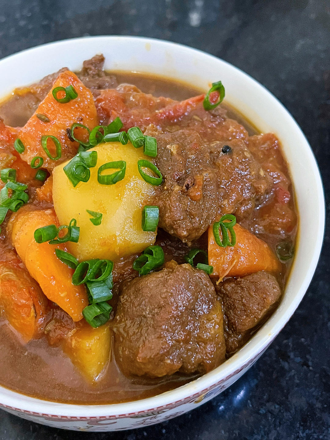 无辣不欢～番茄炖牛肉