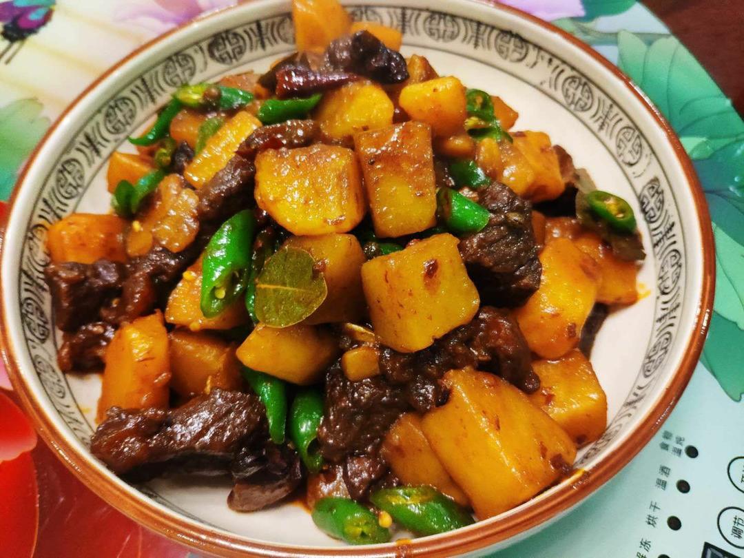 土豆烧牛肉