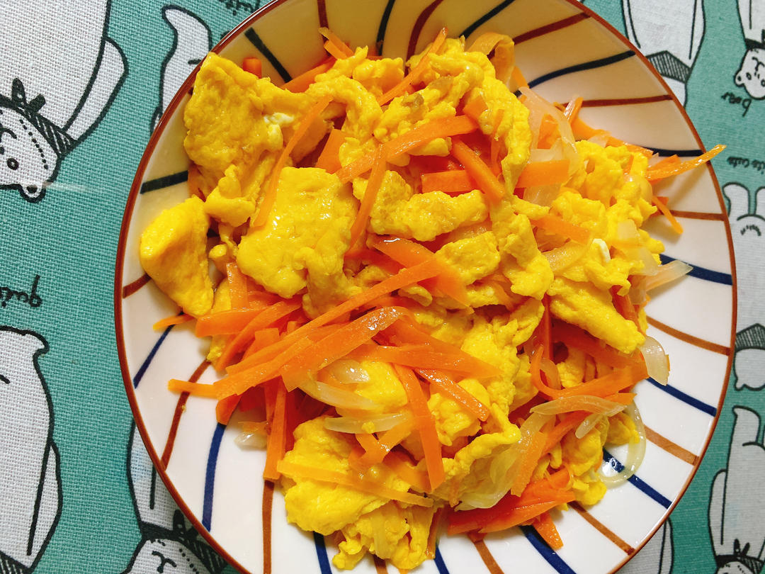 洋葱胡萝卜炒鸡蛋