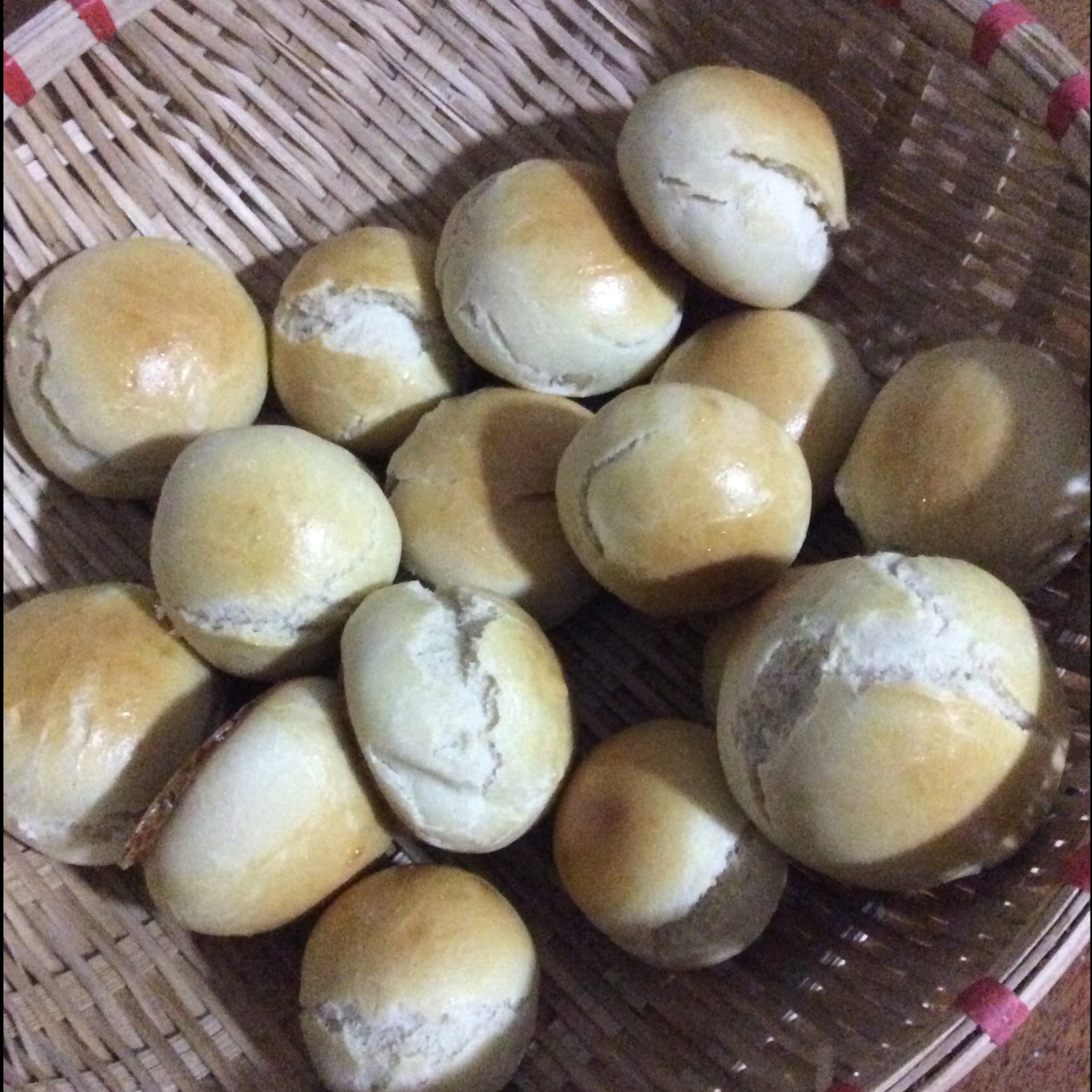 无黄油胡萝卜奶香小餐包