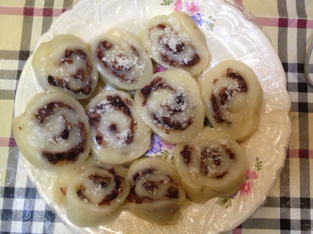 椰蓉红豆麻薯卷