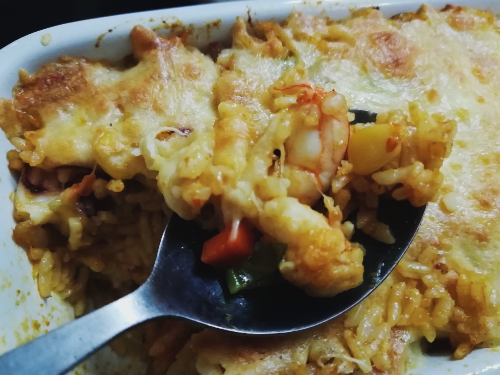 双层芝士超满足的海鲜咖喱焗饭的做法 步骤8