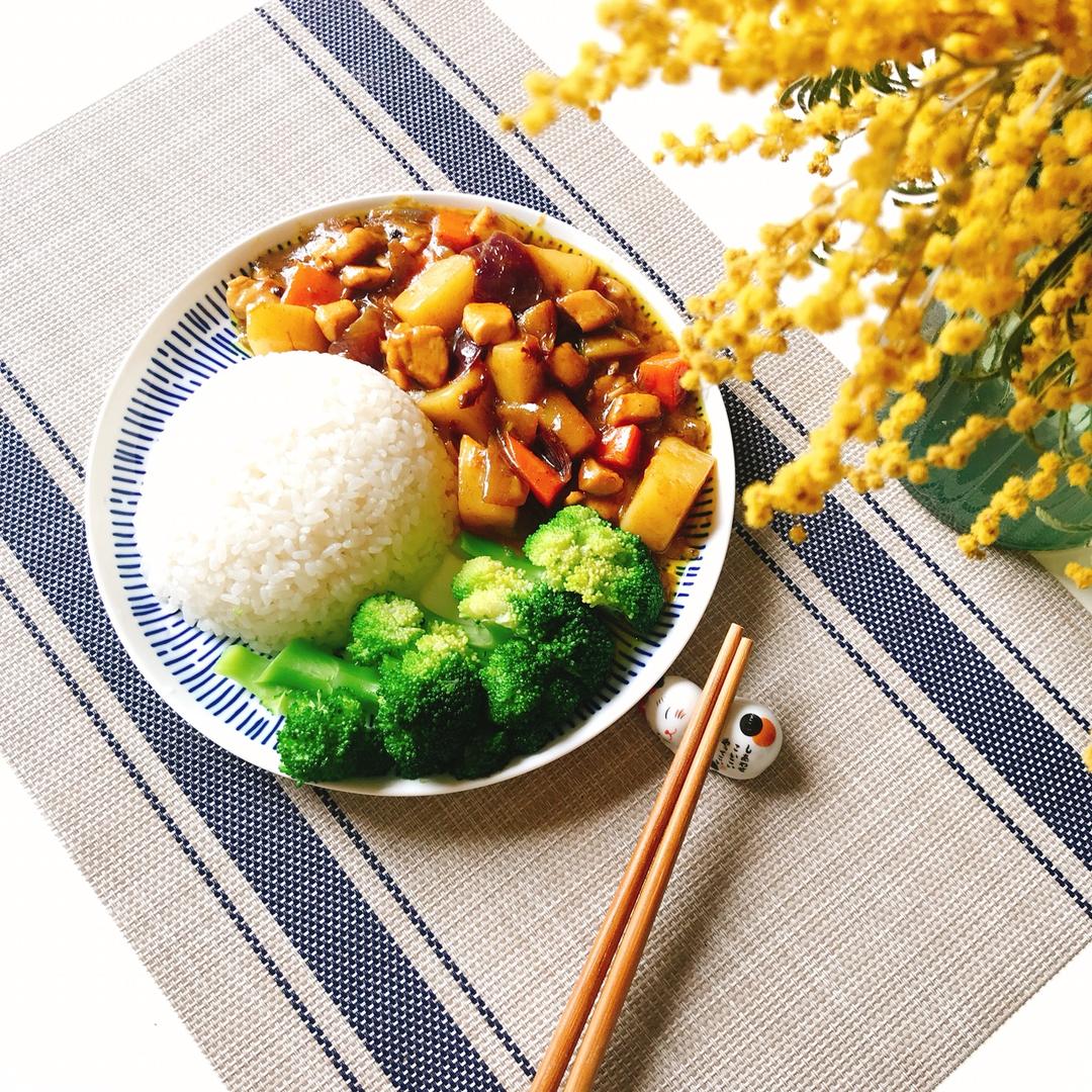 咖喱鸡饭
