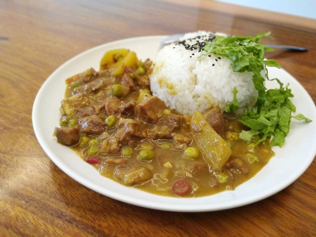 日式咖喱牛肉饭